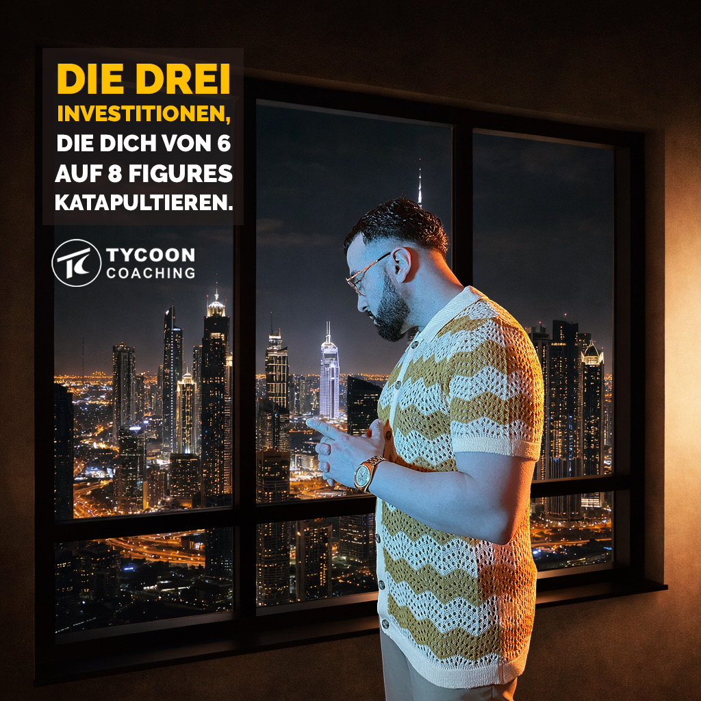 Mann zeigt die 3 Investitionen, die dich von 6 auf 8 Figures katapultieren